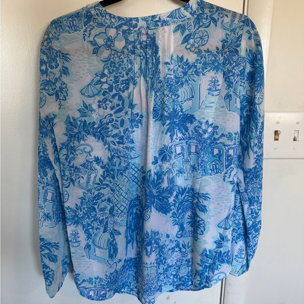 Lilly Pulitzer Colby Top - Picture 2 of 3